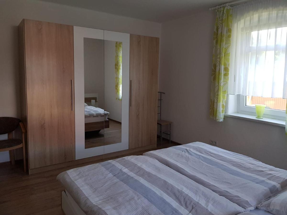 Ferienwohnung Karlguth Neustadt in Sachsen Exterior foto